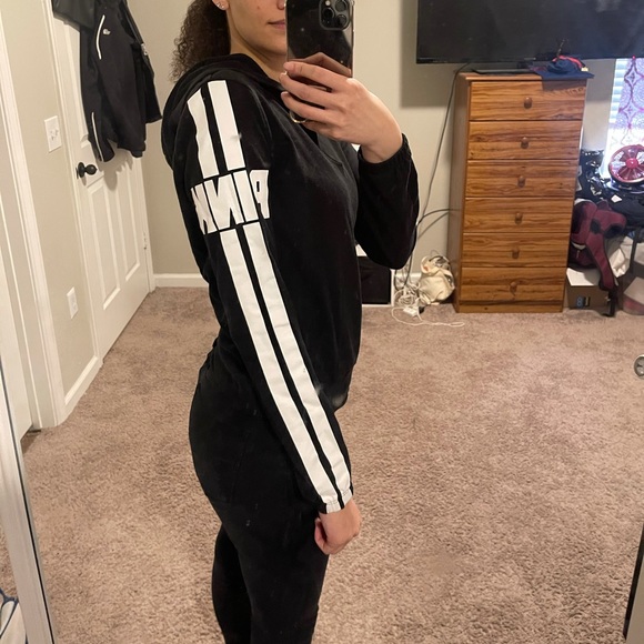 PINK Victoria's Secret Sweaters - Black hoodie (brand:PINK)